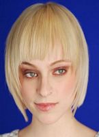  fryzury krótkie włosy blond,  obszerna galeria  ze zdjęciami fryzur dla kobiet w serwisie z numerem  90
